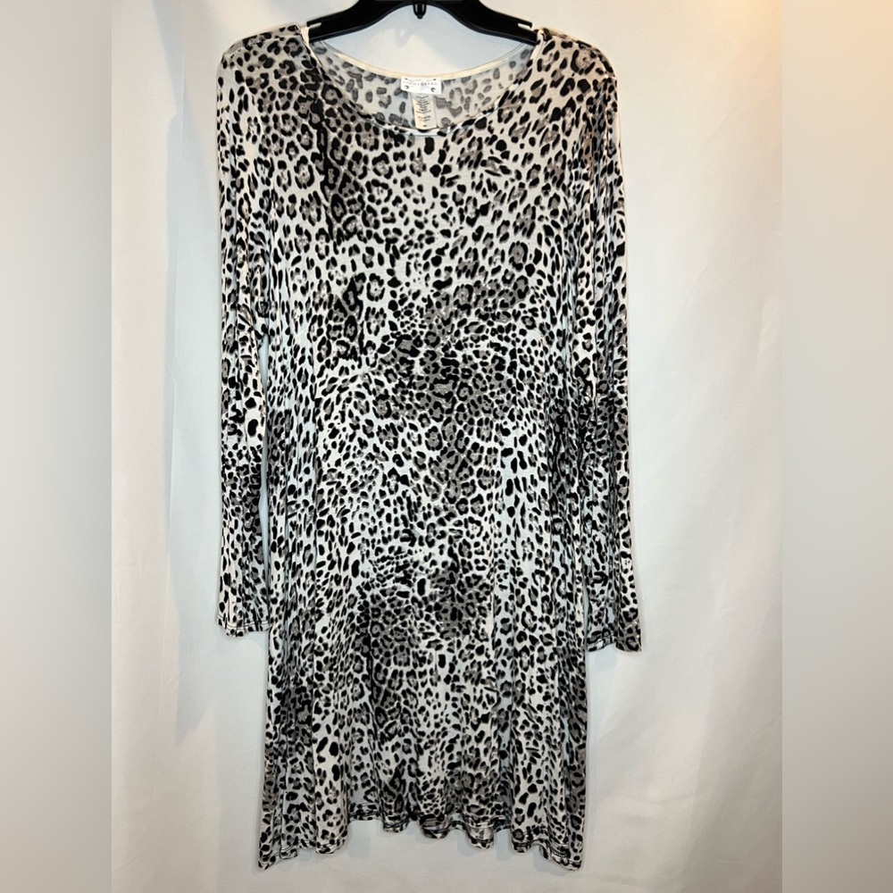 Lightheart Boutique Brand Snow Leopard Animal Print Long Sleeve Dress Size M